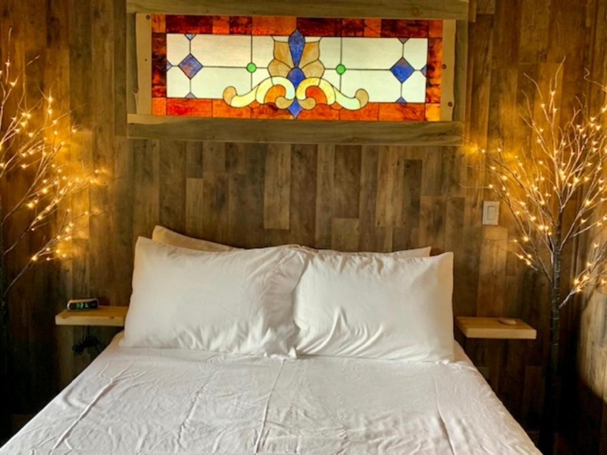 Ridgewalk Treehouse Bed and Breakfast Angel Fire Buitenkant foto